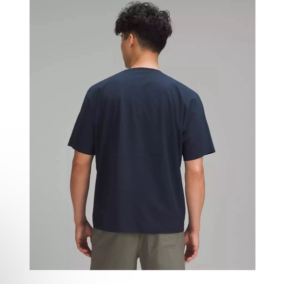 lululemon athletica | Pique Oversized-Fit T - Picture 3 of 3